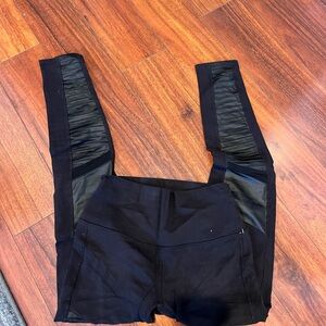 ALO Yoga Black Leggings with Mesh Panels